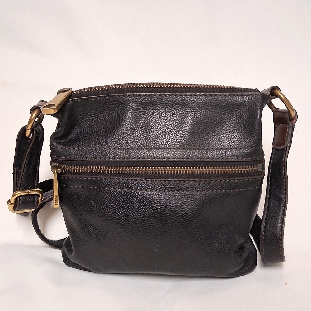 Fossil Voyager Black Leather Crossbody Bag